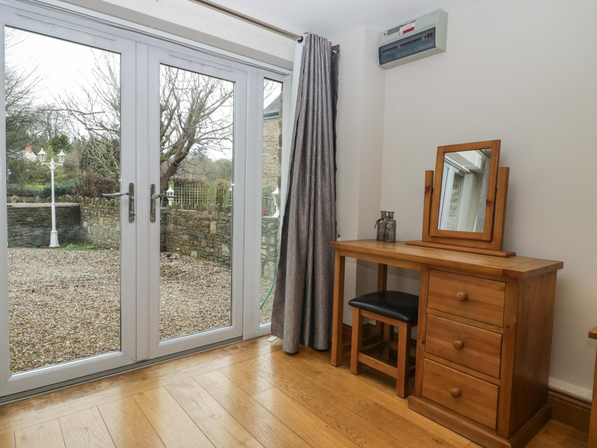 About Time Cottage Lydney Exterior photo